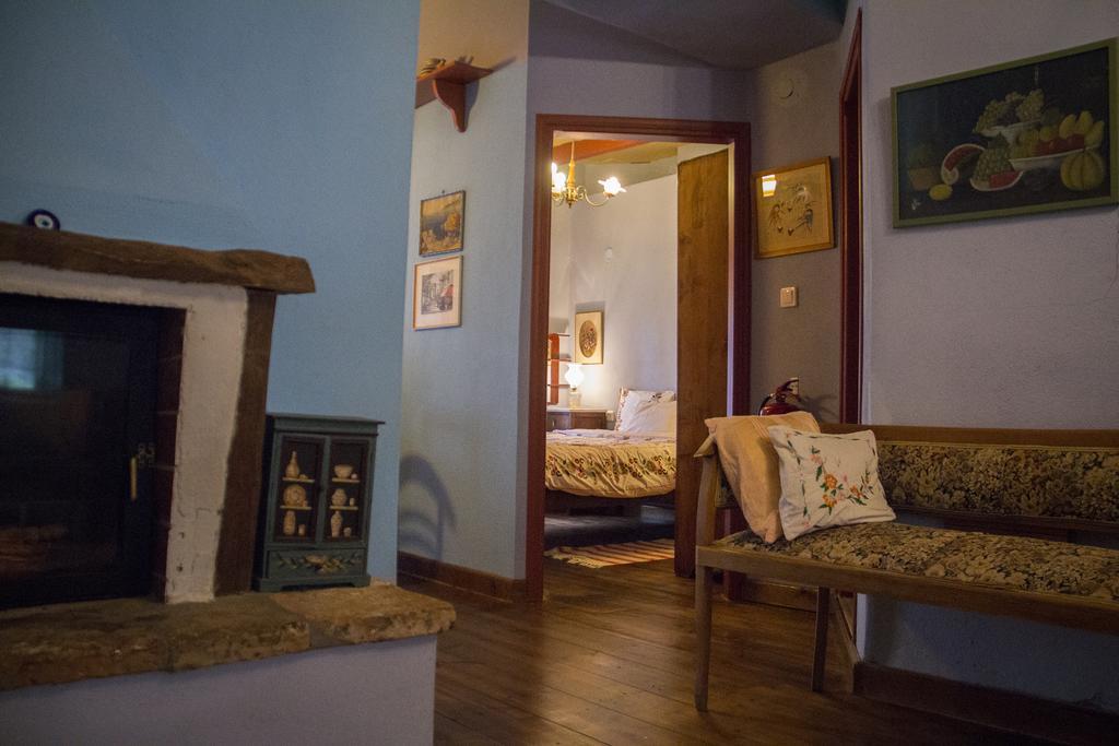 Apartamento Efipoi Pinakátai Exterior foto
